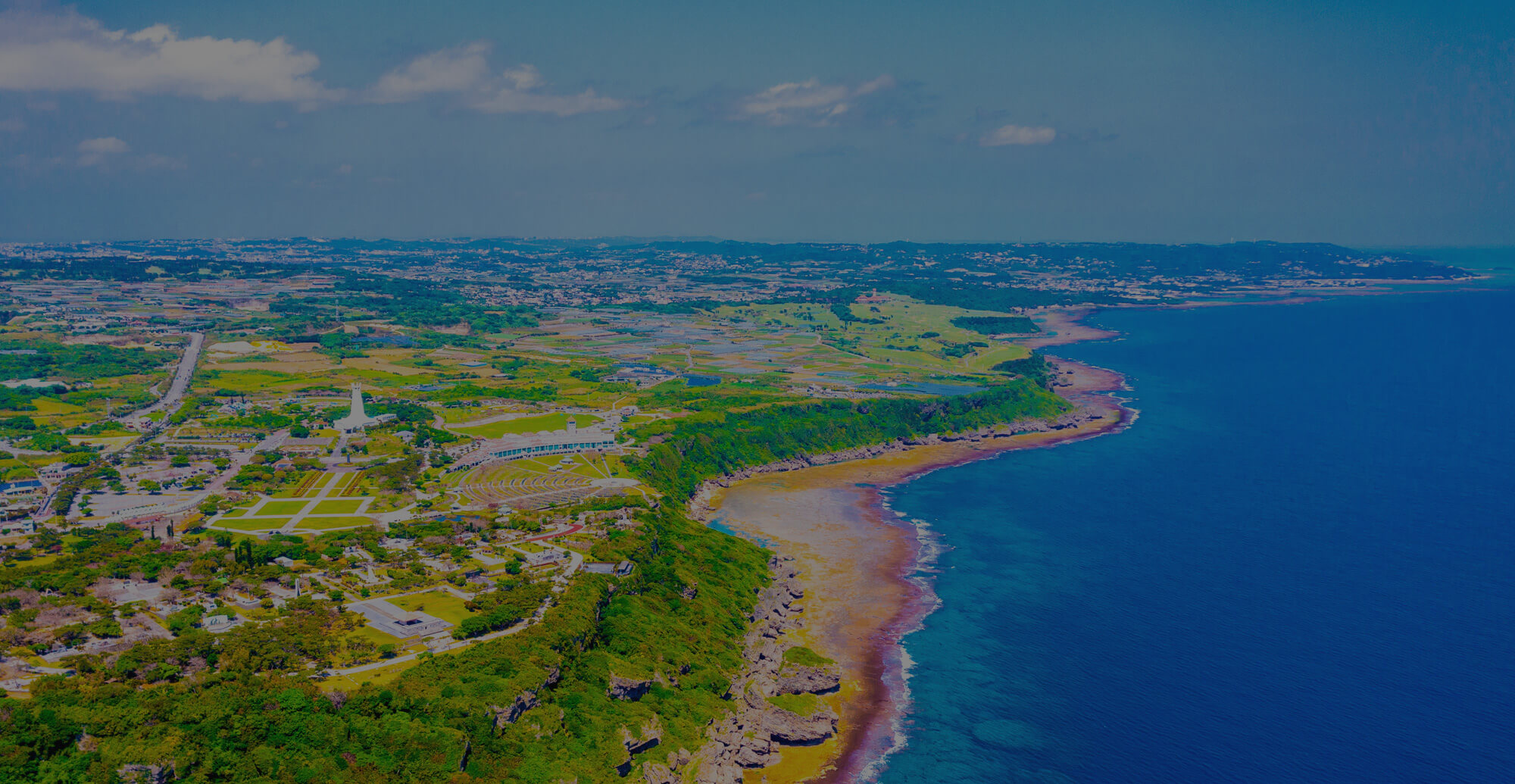 街に、強さと心地よさを。 沖縄の鉄筋工事・空調工事は有限会社かいせい鋼業